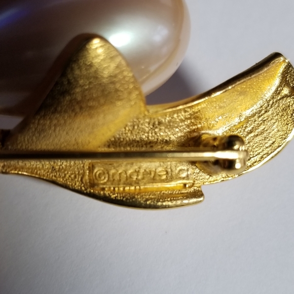 Vintage Marvella brooch large floral flower gold tone pearl big calla pin - Picture 14 of 15